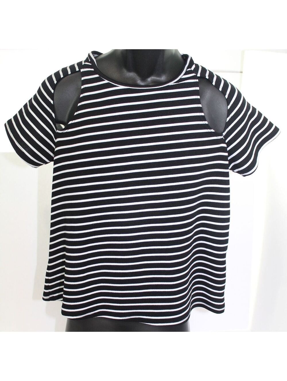 Love J Womens Crew Neck Stretchy T Shirt Size Large Black & White Striped EUC